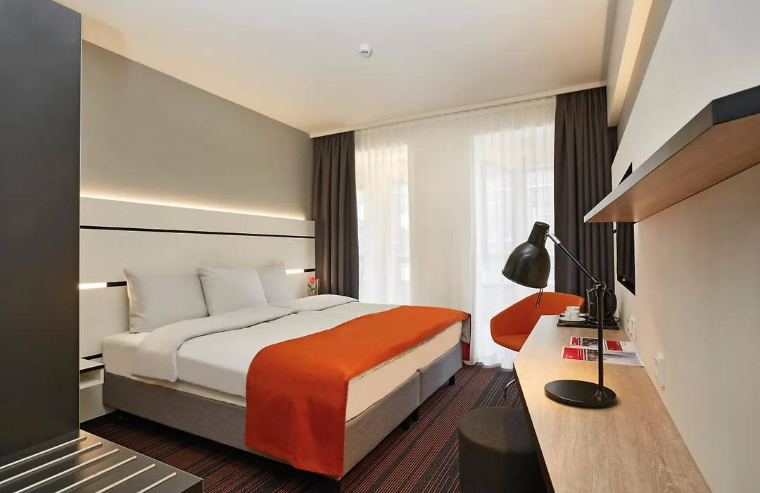 Hyperion Hotel Hamburg City, Trademark Collection By Wyndham-1